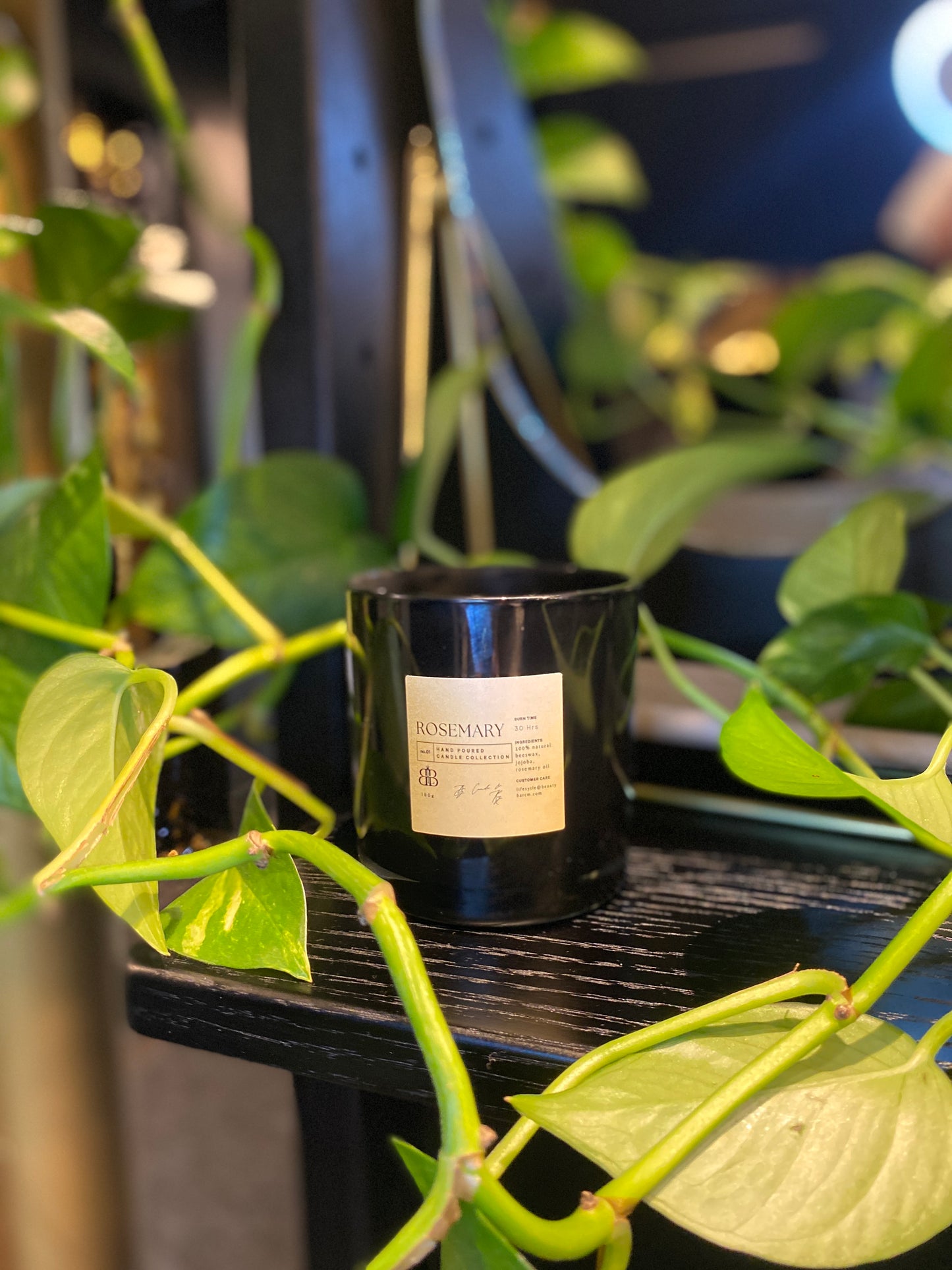 Beeswax Scented Candle